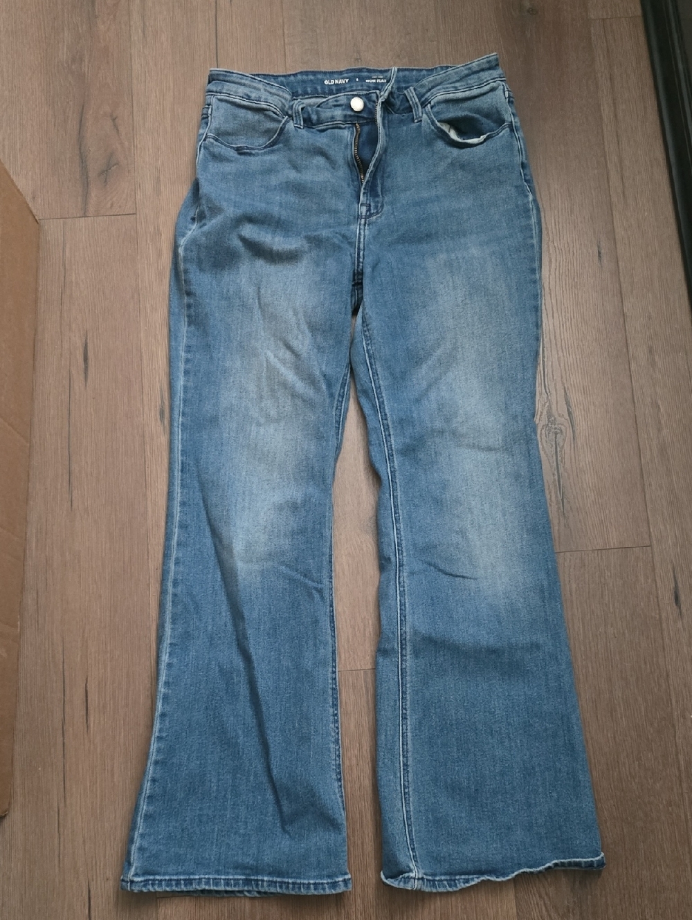 Old Navy Women's High Rise Wow Flare Jeans